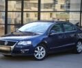 Синий Фольксваген Пассат, объемом двигателя 2 л и пробегом 187 тыс. км за 5400 $, фото 1 на Automoto.ua