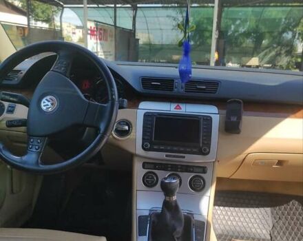 Синий Фольксваген Пассат, объемом двигателя 2 л и пробегом 257 тыс. км за 5200 $, фото 11 на Automoto.ua