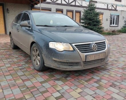 Синий Фольксваген Пассат, объемом двигателя 2 л и пробегом 214 тыс. км за 4500 $, фото 1 на Automoto.ua