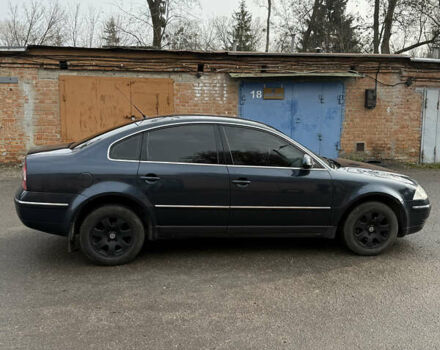 Синий Фольксваген Пассат, объемом двигателя 1.98 л и пробегом 290 тыс. км за 4200 $, фото 4 на Automoto.ua