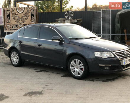 Синий Фольксваген Пассат, объемом двигателя 2 л и пробегом 280 тыс. км за 4100 $, фото 6 на Automoto.ua