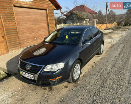 Фольксваген Пассат 2005 в Черновцах на Automoto.ua Синий Фольксваген Пассат, объемом двигателя 1.98 л и пробегом 175 тыс. км за 6950 $, фото 1 на Automoto.ua
