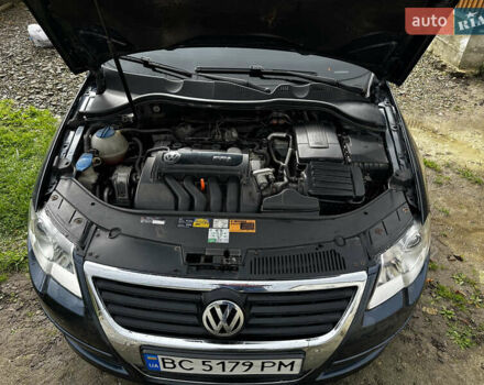 Синий Фольксваген Пассат, объемом двигателя 1.98 л и пробегом 235 тыс. км за 5300 $, фото 33 на Automoto.ua