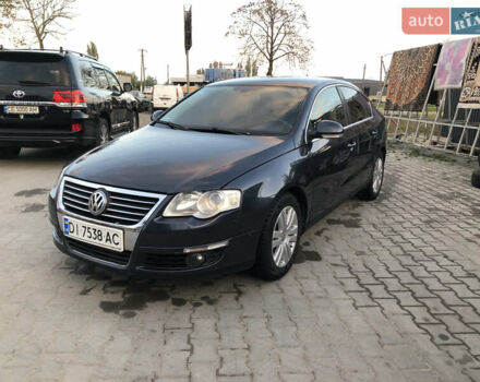 Синий Фольксваген Пассат, объемом двигателя 2 л и пробегом 280 тыс. км за 4100 $, фото 14 на Automoto.ua