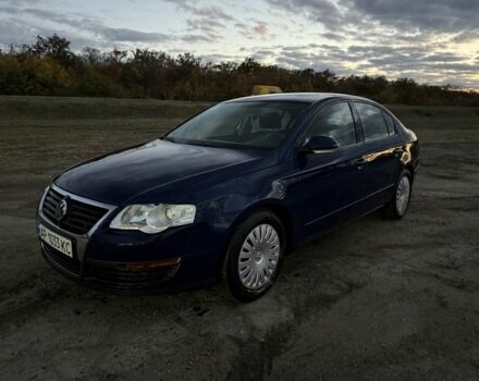 Синий Фольксваген Пассат, объемом двигателя 1.6 л и пробегом 155 тыс. км за 2950 $, фото 9 на Automoto.ua