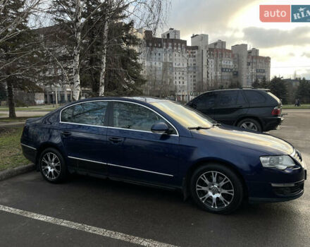 Синий Фольксваген Пассат, объемом двигателя 1.97 л и пробегом 238 тыс. км за 6800 $, фото 6 на Automoto.ua