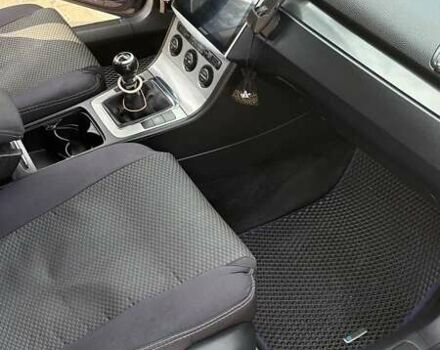 Синий Фольксваген Пассат, объемом двигателя 1.97 л и пробегом 261 тыс. км за 7500 $, фото 5 на Automoto.ua