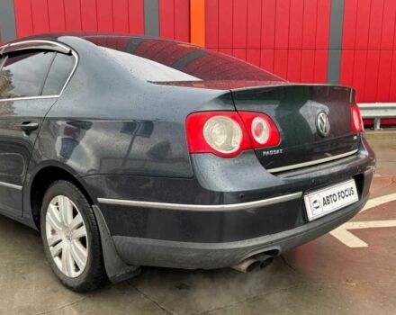 Синий Фольксваген Пассат, объемом двигателя 2 л и пробегом 325 тыс. км за 6990 $, фото 5 на Automoto.ua