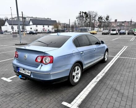 Синій Фольксваген Пассат, об'ємом двигуна 2 л та пробігом 300 тис. км за 6000 $, фото 4 на Automoto.ua