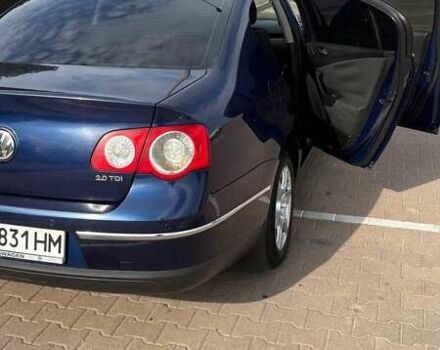 Синий Фольксваген Пассат, объемом двигателя 1.97 л и пробегом 261 тыс. км за 7500 $, фото 2 на Automoto.ua