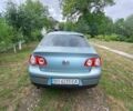 Синий Фольксваген Пассат, объемом двигателя 1.6 л и пробегом 250 тыс. км за 5700 $, фото 1 на Automoto.ua