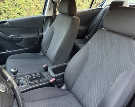 Синий Фольксваген Пассат, объемом двигателя 1.6 л и пробегом 160 тыс. км за 4400 $, фото 5 на Automoto.ua