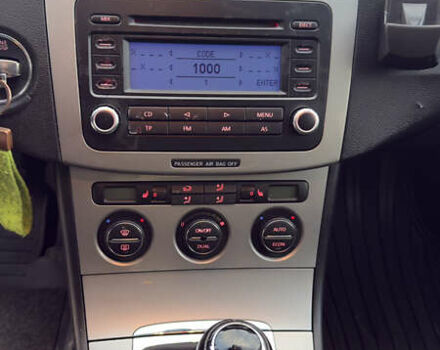 Синий Фольксваген Пассат, объемом двигателя 1.6 л и пробегом 283 тыс. км за 6900 $, фото 25 на Automoto.ua