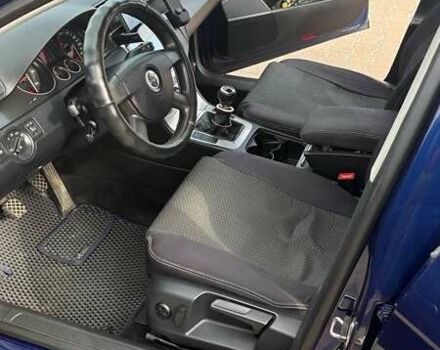 Синий Фольксваген Пассат, объемом двигателя 1.97 л и пробегом 261 тыс. км за 7500 $, фото 15 на Automoto.ua