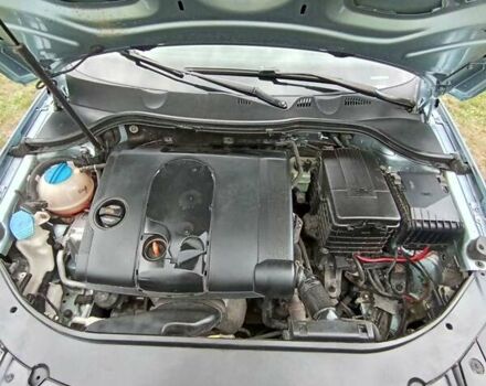 Синий Фольксваген Пассат, объемом двигателя 1.6 л и пробегом 250 тыс. км за 5700 $, фото 2 на Automoto.ua