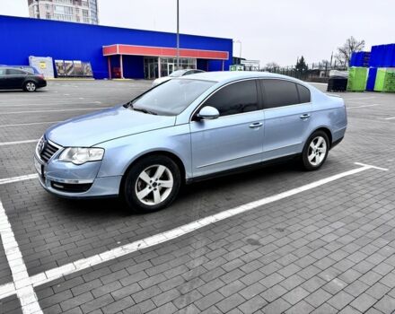 Синій Фольксваген Пассат, об'ємом двигуна 2 л та пробігом 300 тис. км за 6000 $, фото 2 на Automoto.ua