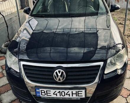 Синий Фольксваген Пассат, объемом двигателя 2 л и пробегом 330 тыс. км за 5800 $, фото 5 на Automoto.ua