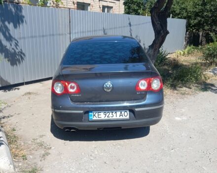 Синий Фольксваген Пассат, объемом двигателя 2 л и пробегом 297 тыс. км за 5800 $, фото 2 на Automoto.ua