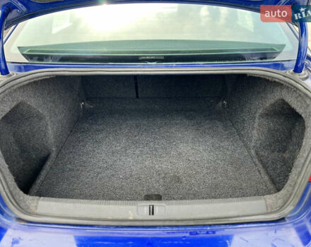 Синій Фольксваген Пассат, об'ємом двигуна 1.6 л та пробігом 252 тис. км за 5600 $, фото 13 на Automoto.ua