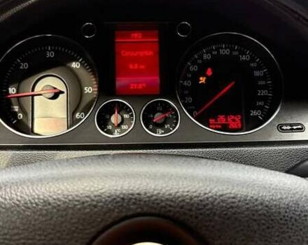 Синий Фольксваген Пассат, объемом двигателя 1.97 л и пробегом 261 тыс. км за 7500 $, фото 26 на Automoto.ua