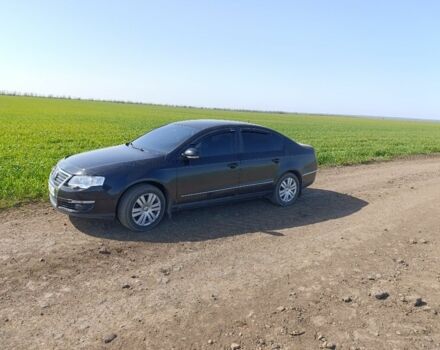 Синий Фольксваген Пассат, объемом двигателя 2 л и пробегом 255 тыс. км за 5000 $, фото 8 на Automoto.ua