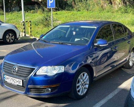 Синий Фольксваген Пассат, объемом двигателя 1.6 л и пробегом 205 тыс. км за 5650 $, фото 2 на Automoto.ua