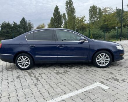 Синій Фольксваген Пассат, об'ємом двигуна 2 л та пробігом 363 тис. км за 5500 $, фото 7 на Automoto.ua