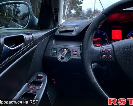 Синій Фольксваген Пассат, об'ємом двигуна 1.9 л та пробігом 317 тис. км за 6900 $, фото 9 на Automoto.ua