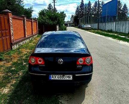 Синій Фольксваген Пассат, об'ємом двигуна 3.2 л та пробігом 222 тис. км за 5300 $, фото 3 на Automoto.ua