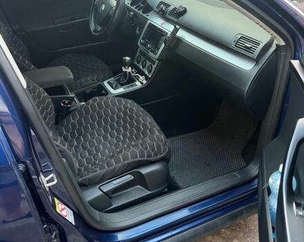 Синій Фольксваген Пассат, об'ємом двигуна 2 л та пробігом 230 тис. км за 7200 $, фото 11 на Automoto.ua