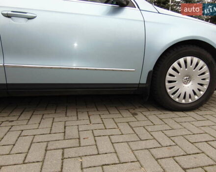 Синий Фольксваген Пассат, объемом двигателя 2 л и пробегом 230 тыс. км за 6300 $, фото 16 на Automoto.ua