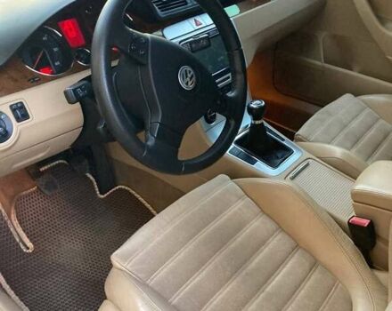 Синий Фольксваген Пассат, объемом двигателя 1.97 л и пробегом 236 тыс. км за 7100 $, фото 7 на Automoto.ua