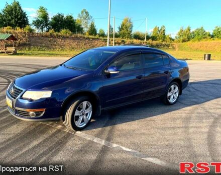 Синий Фольксваген Пассат, объемом двигателя 1.6 л и пробегом 250 тыс. км за 5800 $, фото 4 на Automoto.ua