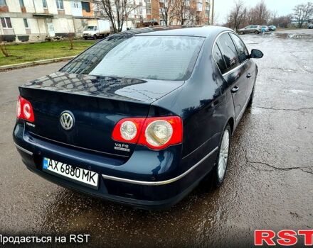 Синий Фольксваген Пассат, объемом двигателя 3.2 л и пробегом 286 тыс. км за 5200 $, фото 4 на Automoto.ua