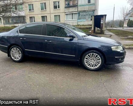 Синий Фольксваген Пассат, объемом двигателя 3.2 л и пробегом 286 тыс. км за 5200 $, фото 7 на Automoto.ua