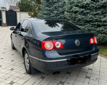 Синий Фольксваген Пассат, объемом двигателя 2 л и пробегом 300 тыс. км за 5700 $, фото 2 на Automoto.ua