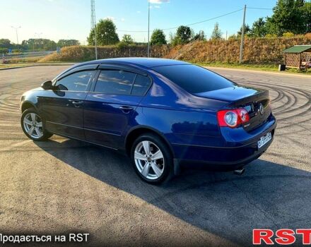 Синий Фольксваген Пассат, объемом двигателя 1.6 л и пробегом 250 тыс. км за 5800 $, фото 3 на Automoto.ua