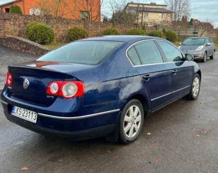 Синий Фольксваген Пассат, объемом двигателя 2 л и пробегом 300 тыс. км за 2599 $, фото 4 на Automoto.ua