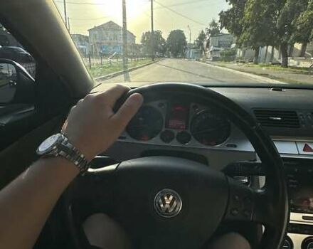 Синий Фольксваген Пассат, объемом двигателя 1.8 л и пробегом 220 тыс. км за 7000 $, фото 11 на Automoto.ua