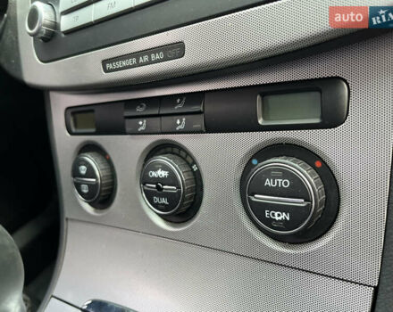 Синій Фольксваген Пассат, об'ємом двигуна 1.98 л та пробігом 320 тис. км за 5000 $, фото 43 на Automoto.ua