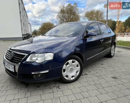 Синій Фольксваген Пассат, об'ємом двигуна 1.98 л та пробігом 320 тис. км за 5000 $, фото 7 на Automoto.ua