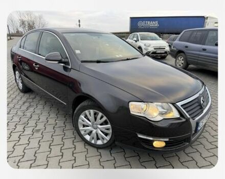 Синий Фольксваген Пассат, объемом двигателя 2 л и пробегом 280 тыс. км за 6700 $, фото 3 на Automoto.ua