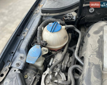 Синий Фольксваген Пассат, объемом двигателя 2 л и пробегом 287 тыс. км за 6850 $, фото 35 на Automoto.ua