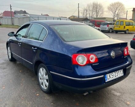 Синий Фольксваген Пассат, объемом двигателя 2 л и пробегом 300 тыс. км за 2599 $, фото 5 на Automoto.ua