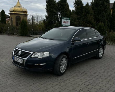 Фольксваген Пассат 2007 в Дубно на Automoto.ua Синий Фольксваген Пассат, объемом двигателя 2 л и пробегом 247 тыс. км за 5800 $, фото 4 на Automoto.ua