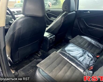 Синий Фольксваген Пассат, объемом двигателя 3.2 л и пробегом 286 тыс. км за 5200 $, фото 10 на Automoto.ua