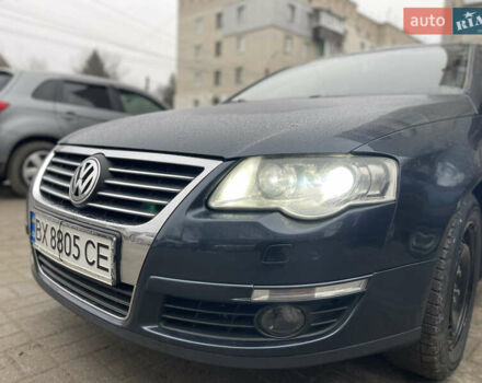 Синий Фольксваген Пассат, объемом двигателя 2 л и пробегом 287 тыс. км за 6850 $, фото 4 на Automoto.ua