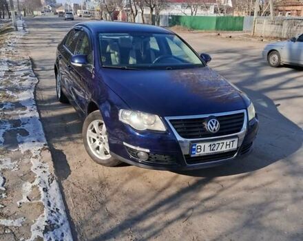 Синий Фольксваген Пассат, объемом двигателя 1.97 л и пробегом 350 тыс. км за 6700 $, фото 1 на Automoto.ua