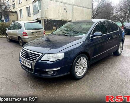 Синий Фольксваген Пассат, объемом двигателя 3.2 л и пробегом 286 тыс. км за 5200 $, фото 8 на Automoto.ua