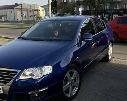 Синий Фольксваген Пассат, объемом двигателя 1.8 л и пробегом 220 тыс. км за 7000 $, фото 3 на Automoto.ua